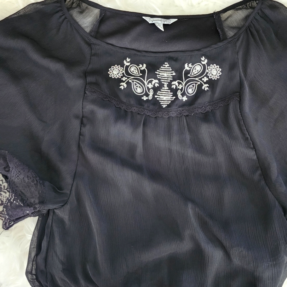 Women's Speechless Dolman Style Top, Flutter Sleeves, M, Black with Embroidery